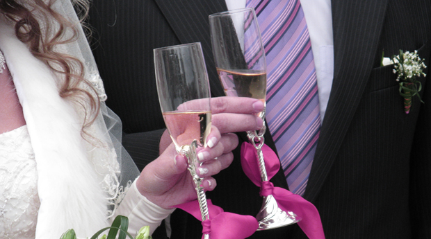 靠谱的充值平台求的虚拟号码外呼软件